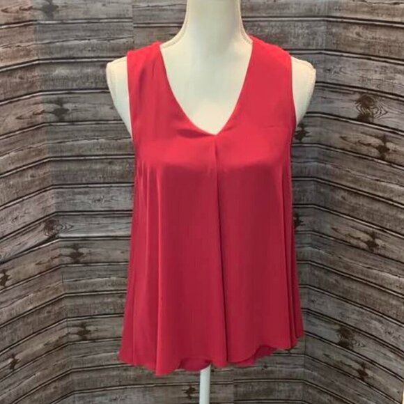 LOFT Flowy Sleeveless Blouse Top - Picture 4 of 4